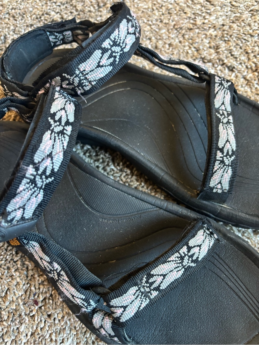 Teva sandals - Picture 3 of 5